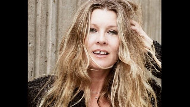 PERNILLA ANDERSSON - SKÖNA SÖNDAG - 19:30