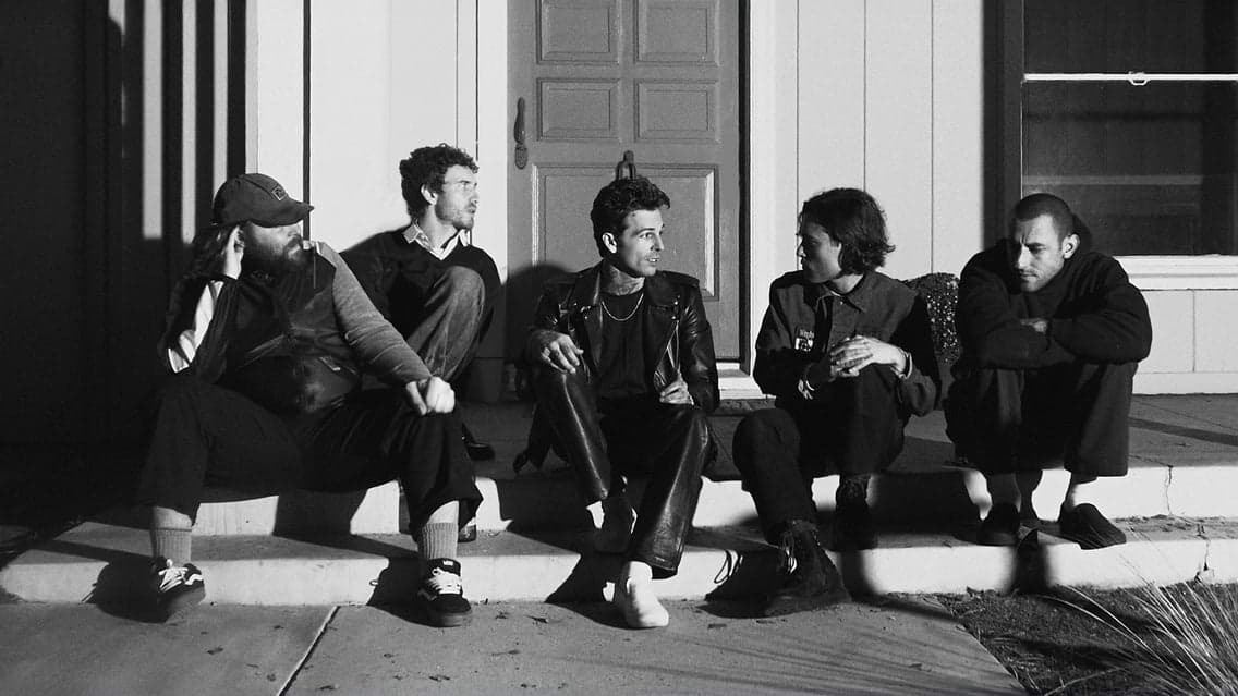 The Neighbourhood - THE WOURLD TOUR