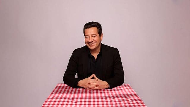 Laurent Gerra "Se met à table !"