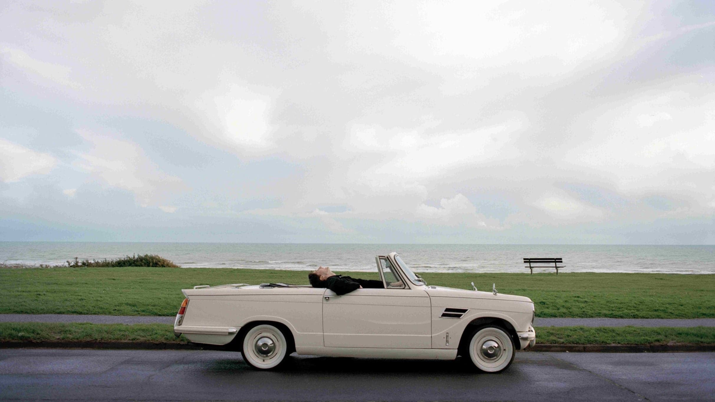 Henry Moodie + support