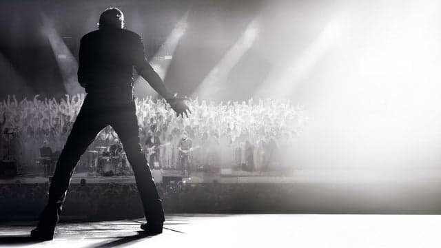 TOUJOURS VIVANT - 500 CHORISTES CHANTENT AVEC JOHNNY HALLYDAY
