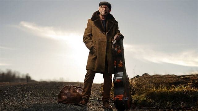 Jonas Fjeld - Setter bagen fra seg