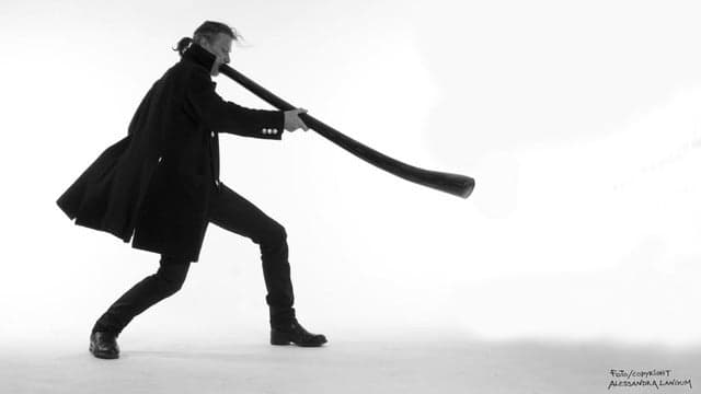 Breath in the mausoleum