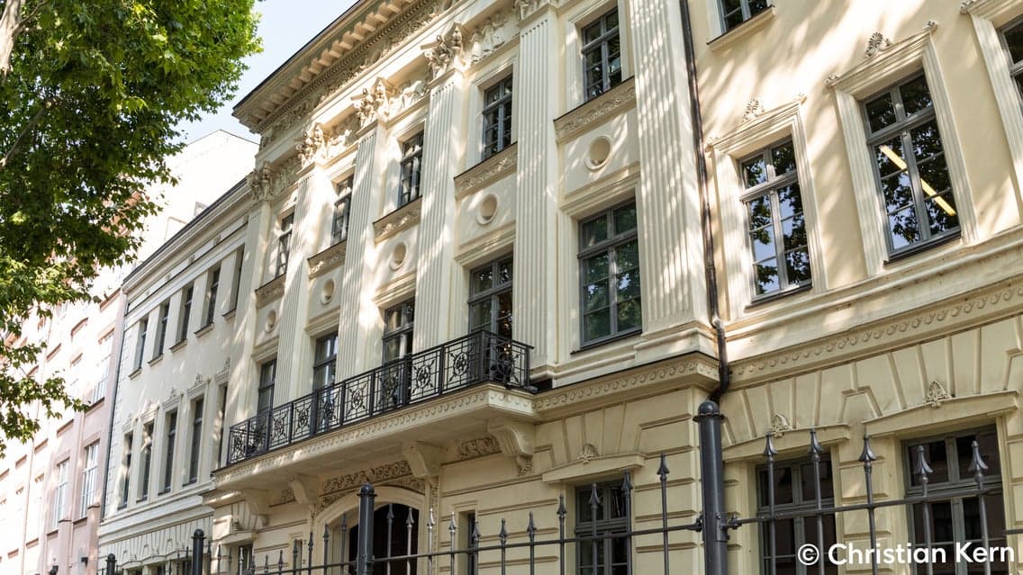 Zwischen den Zeilen | Träumerei(en) - 26.04.2026