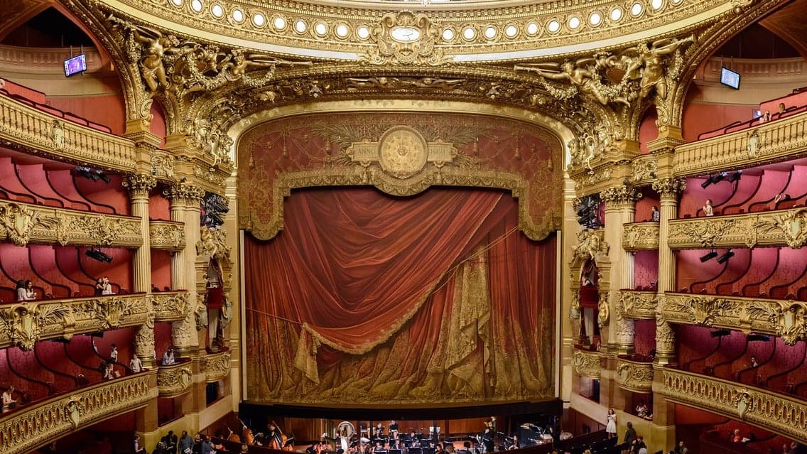 LA TRAVIATA - LA TRAVIATA - OPERA-STUDIO